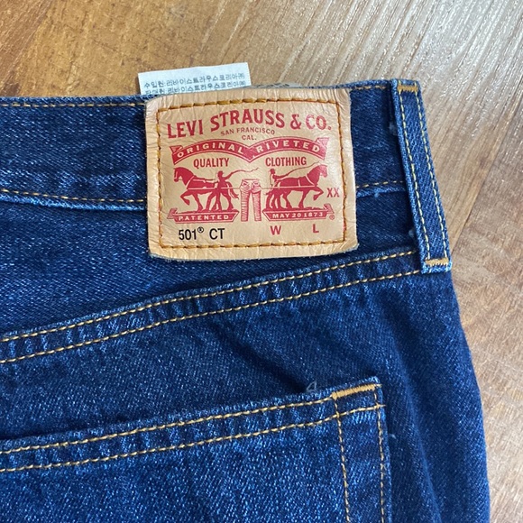 Levi’s Button Fly 501 CT Jeans - Picture 2 of 9